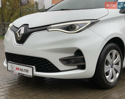 Белый Рено Зое, объемом двигателя 0 л и пробегом 47 тыс. км за 12499 $, фото 10 на Automoto.ua