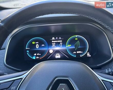 Белый Рено Зое, объемом двигателя 0 л и пробегом 83 тыс. км за 11999 $, фото 32 на Automoto.ua