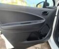 Белый Рено Зое, объемом двигателя 0 л и пробегом 38 тыс. км за 13700 $, фото 15 на Automoto.ua