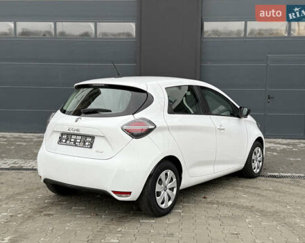 Білий Рено Зое, об'ємом двигуна 0 л та пробігом 85 тис. км за 10900 $, фото 6 на Automoto.ua