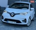 Белый Рено Зое, объемом двигателя 0 л и пробегом 99 тыс. км за 12950 $, фото 9 на Automoto.ua
