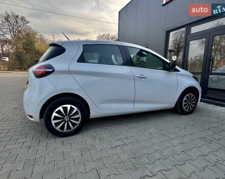 Белый Рено Зое, объемом двигателя 0 л и пробегом 86 тыс. км за 10850 $, фото 60 на Automoto.ua