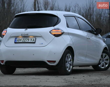 Білий Рено Зое, об'ємом двигуна 0 л та пробігом 41 тис. км за 13200 $, фото 15 на Automoto.ua