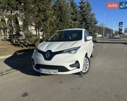 Белый Рено Зое, объемом двигателя 0 л и пробегом 83 тыс. км за 11999 $, фото 55 на Automoto.ua