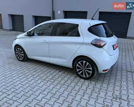 Білий Рено Зое, об'ємом двигуна 0 л та пробігом 23 тис. км за 13150 $, фото 7 на Automoto.ua