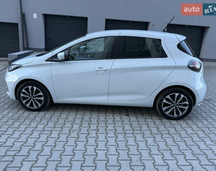 Білий Рено Зое, об'ємом двигуна 0 л та пробігом 23 тис. км за 13150 $, фото 6 на Automoto.ua