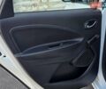 Белый Рено Зое, объемом двигателя 0 л и пробегом 85 тыс. км за 12999 $, фото 23 на Automoto.ua