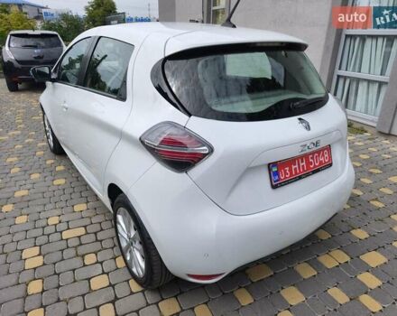 Белый Рено Зое, объемом двигателя 0 л и пробегом 50 тыс. км за 11900 $, фото 8 на Automoto.ua