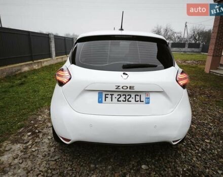 Білий Рено Зое, об'ємом двигуна 0 л та пробігом 98 тис. км за 10950 $, фото 26 на Automoto.ua