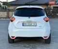 Белый Рено Зое, объемом двигателя 0 л и пробегом 75 тыс. км за 11800 $, фото 8 на Automoto.ua