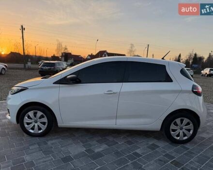 Белый Рено Зое, объемом двигателя 0 л и пробегом 92 тыс. км за 11499 $, фото 8 на Automoto.ua