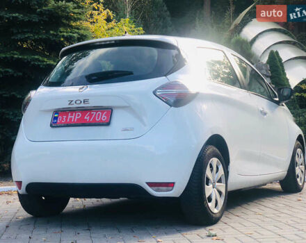 Белый Рено Зое, объемом двигателя 0 л и пробегом 38 тыс. км за 11999 $, фото 41 на Automoto.ua