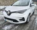 Белый Рено Зое, объемом двигателя 0 л и пробегом 64 тыс. км за 11400 $, фото 1 на Automoto.ua