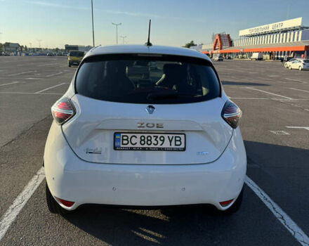 Белый Рено Зое, объемом двигателя 0 л и пробегом 74 тыс. км за 13499 $, фото 47 на Automoto.ua