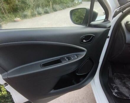 Рено Зое 2020 в Виннице на Automoto.ua Белый Рено Зое, объемом двигателя 0 л и пробегом 34 тыс. км за 13500 $, фото 65 на Automoto.ua