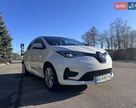 Белый Рено Зое, объемом двигателя 0 л и пробегом 83 тыс. км за 11999 $, фото 53 на Automoto.ua