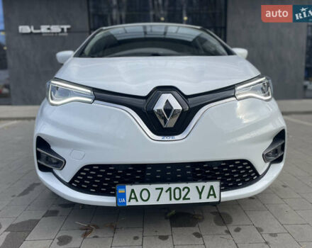 Белый Рено Зое, объемом двигателя 0 л и пробегом 106 тыс. км за 12299 $, фото 39 на Automoto.ua
