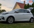 Белый Рено Зое, объемом двигателя 0 л и пробегом 56 тыс. км за 12500 $, фото 29 на Automoto.ua