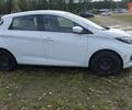Белый Рено Зое, объемом двигателя 0 л и пробегом 111 тыс. км за 10900 $, фото 4 на Automoto.ua