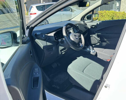 Рено Зое 2020 у Борисполе на Automoto.ua Білий Рено Зое, об'ємом двигуна 0 л та пробігом 7 тис. км за 12999 $, фото 12 на Automoto.ua