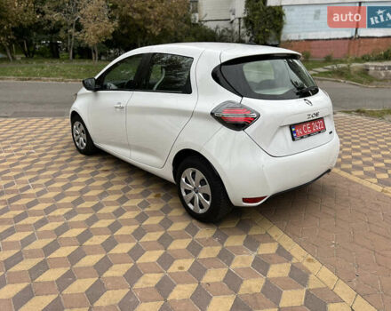 Белый Рено Зое, объемом двигателя 0 л и пробегом 23 тыс. км за 13300 $, фото 4 на Automoto.ua