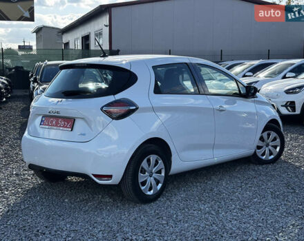 Белый Рено Зое, объемом двигателя 0 л и пробегом 30 тыс. км за 11900 $, фото 9 на Automoto.ua