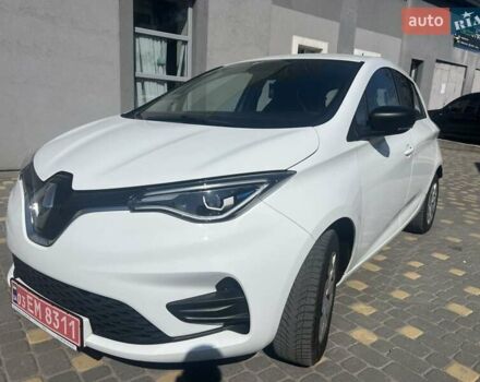 Белый Рено Зое, объемом двигателя 0 л и пробегом 57 тыс. км за 11300 $, фото 1 на Automoto.ua