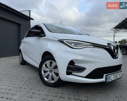 Белый Рено Зое, объемом двигателя 0 л и пробегом 36 тыс. км за 12900 $, фото 22 на Automoto.ua