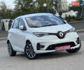 Белый Рено Зое, объемом двигателя 0 л и пробегом 85 тыс. км за 13350 $, фото 2 на Automoto.ua