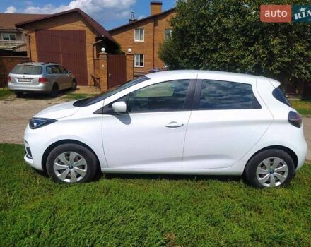 Белый Рено Зое, объемом двигателя 0 л и пробегом 24 тыс. км за 12700 $, фото 22 на Automoto.ua