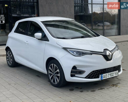 Белый Рено Зое, объемом двигателя 0 л и пробегом 106 тыс. км за 12299 $, фото 5 на Automoto.ua