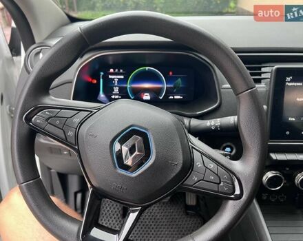 Белый Рено Зое, объемом двигателя 0 л и пробегом 54 тыс. км за 13200 $, фото 17 на Automoto.ua