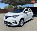 Белый Рено Зое, объемом двигателя 0 л и пробегом 114 тыс. км за 11200 $, фото 1 на Automoto.ua