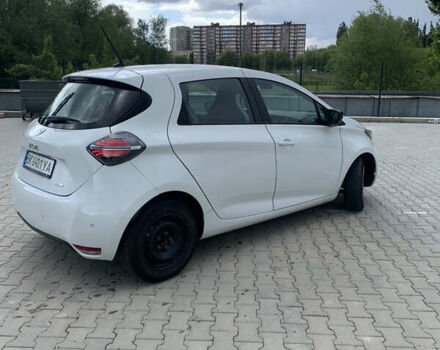 Рено Зое 2020 в Ровно на Automoto.ua Белый Рено Зое, объемом двигателя 0 л и пробегом 74 тыс. км за 12599 $, фото 3 на Automoto.ua