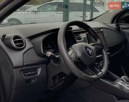 Белый Рено Зое, объемом двигателя 0 л и пробегом 44 тыс. км за 12499 $, фото 24 на Automoto.ua