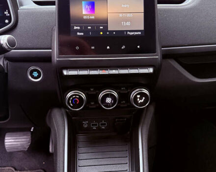 Білий Рено Зое, об'ємом двигуна 0 л та пробігом 69 тис. км за 11800 $, фото 27 на Automoto.ua