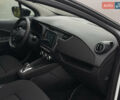 Белый Рено Зое, объемом двигателя 0 л и пробегом 80 тыс. км за 12450 $, фото 17 на Automoto.ua