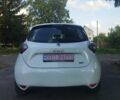 Белый Рено Зое, объемом двигателя 0 л и пробегом 167 тыс. км за 10600 $, фото 4 на Automoto.ua