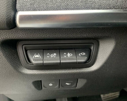 Белый Рено Зое, объемом двигателя 0 л и пробегом 82 тыс. км за 13800 $, фото 23 на Automoto.ua