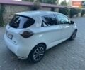 Білий Рено Зое, об'ємом двигуна 0 л та пробігом 80 тис. км за 13200 $, фото 15 на Automoto.ua