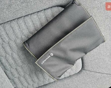 Белый Рено Зое, объемом двигателя 0 л и пробегом 51 тыс. км за 13300 $, фото 43 на Automoto.ua