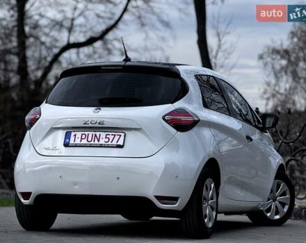 Рено Зое 2021 в Дрогобыче на Automoto.ua Белый Рено Зое, объемом двигателя 0 л и пробегом 55 тыс. км за 12900 $, фото 31 на Automoto.ua