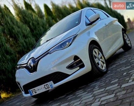 Белый Рено Зое, объемом двигателя 0 л и пробегом 57 тыс. км за 12700 $, фото 3 на Automoto.ua