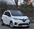 Рено Зое 2021 в Дрогобыче на Automoto.ua Белый Рено Зое, объемом двигателя 0 л и пробегом 55 тыс. км за 12900 $, фото 25 на Automoto.ua