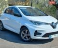 Белый Рено Зое, объемом двигателя 0 л и пробегом 75 тыс. км за 11800 $, фото 1 на Automoto.ua