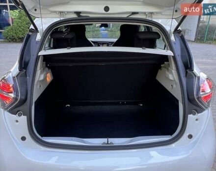 Рено Зое 2021 в Черновцах на Automoto.ua Белый Рено Зое, объемом двигателя 0 л и пробегом 70 тыс. км за 11999 $, фото 11 на Automoto.ua