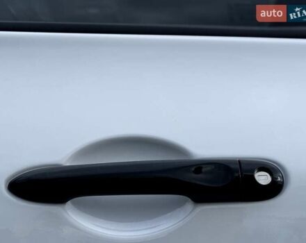 Рено Зое 2021 в Дрогобыче на Automoto.ua Белый Рено Зое, объемом двигателя 0 л и пробегом 55 тыс. км за 12900 $, фото 21 на Automoto.ua