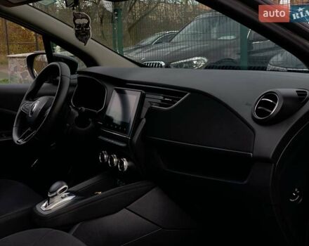 Рено Зое 2021 у Бердичеве на Automoto.ua Білий Рено Зое, об'ємом двигуна 0 л та пробігом 90 тис. км за 12999 $, фото 31 на Automoto.ua
