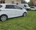 Белый Рено Зое, объемом двигателя 0 л и пробегом 51 тыс. км за 13300 $, фото 15 на Automoto.ua
