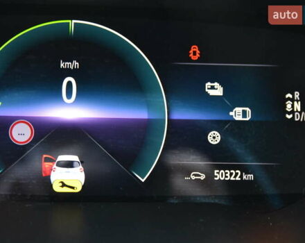 Белый Рено Зое, объемом двигателя 0 л и пробегом 50 тыс. км за 13999 $, фото 25 на Automoto.ua